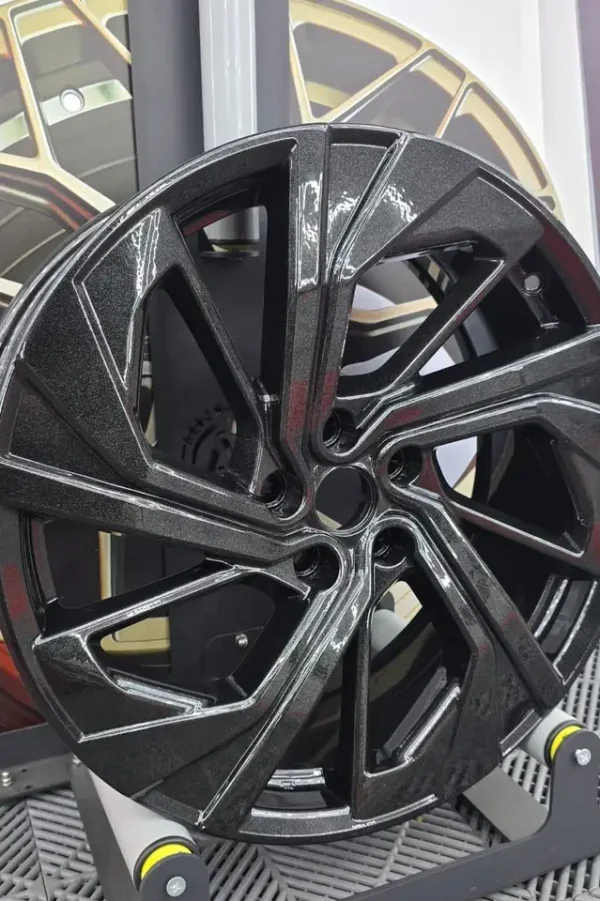FULL SET Genuine Set Nissan Qashqai 20" Alloy Black Anthracite FREE DELIVERY