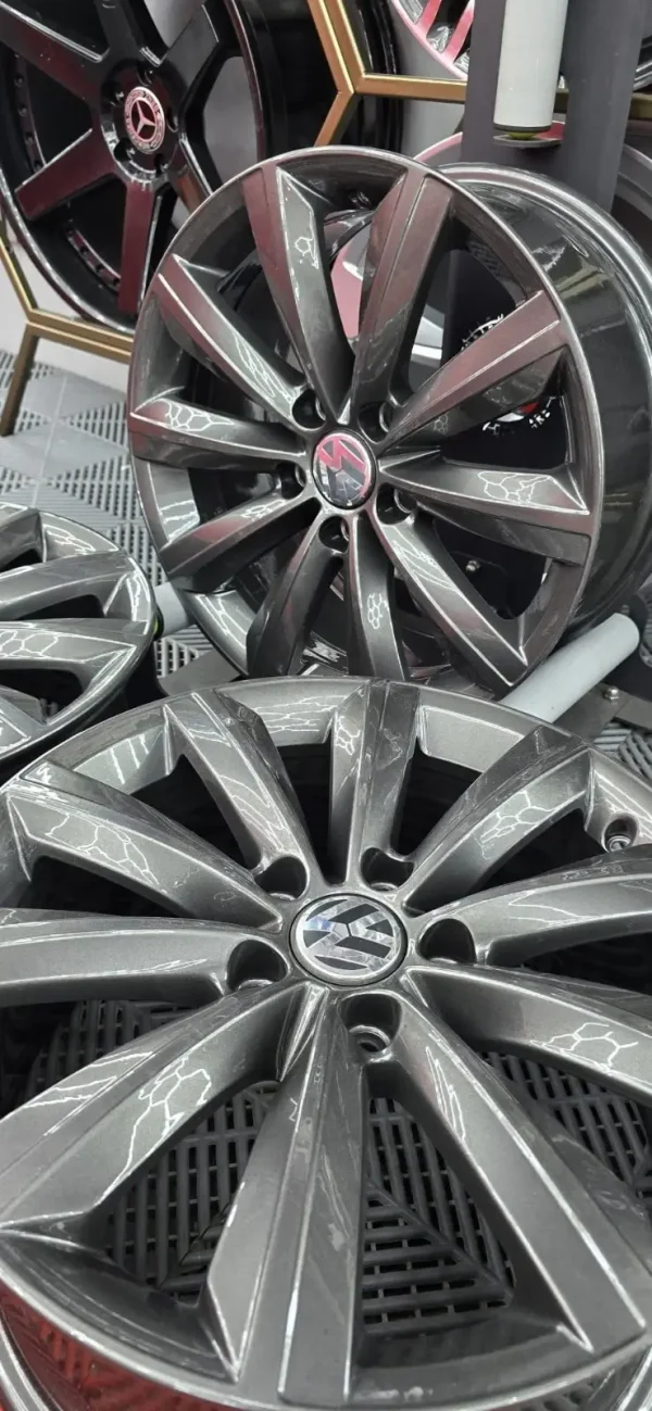 4 4x FULL SET VOLKSWAGEN PASSAT GENUINE 17" ALLOY WHEELS FAST FREE P&P