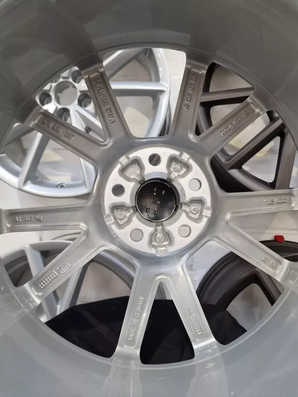 4 x AUDI A1 S Line Black Edition ALLOY WHEEL AUDI A1 18 Inch Rim 8X0601025BP