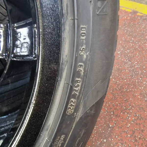 4 x Genuine 19" Mercedes AMG ML GLE Alloy Wheels 225 50 19 PIRELLI FREE DELIVERY
