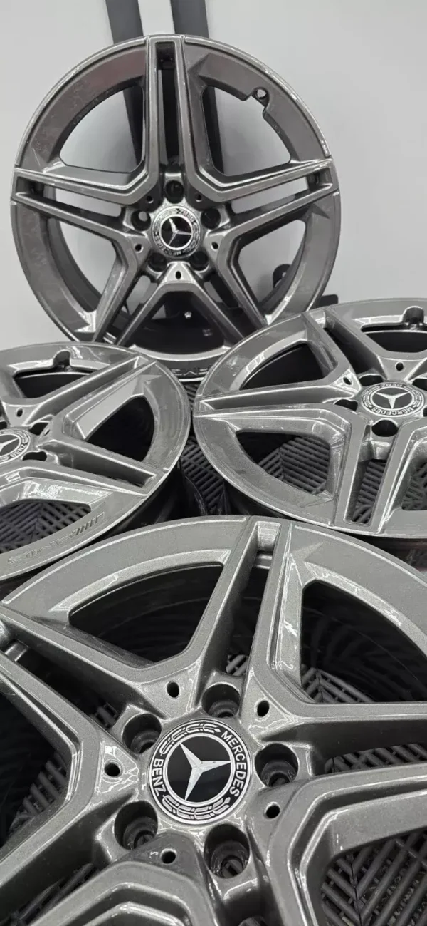 4x full set of genuine 18” AMG Mercedes CLA A B Class A1774011500 alloy wheels