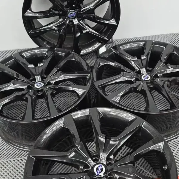 4 x Genuine Volvo XC60 22” 9 J 5 Double Spoke Black Alloys Wheels 31454328
