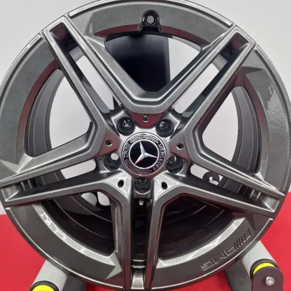 4x full set of genuine 18” AMG Mercedes CLA A B Class A1774011500 alloy wheels