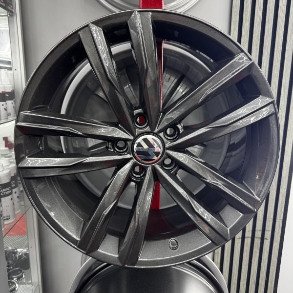 VW OEM alloy Wheels