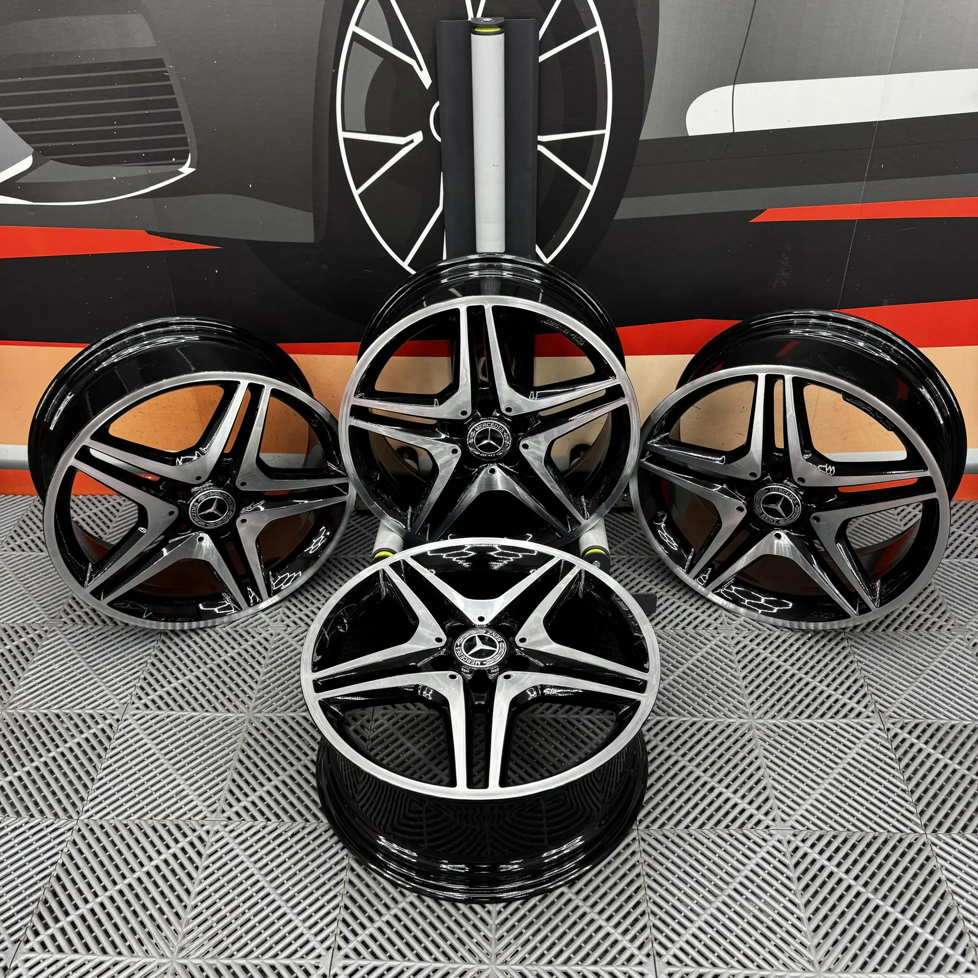 Genuine Mercedes-Benz AMG 18” Alloy Wheels – Set Of 4 - Diamond Cut ...