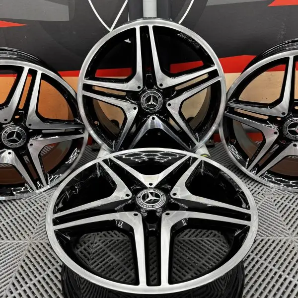 Mercedes Black Diamond Cut Alloy Wheels Mercedes Black Diamond Cut Alloy Wheels