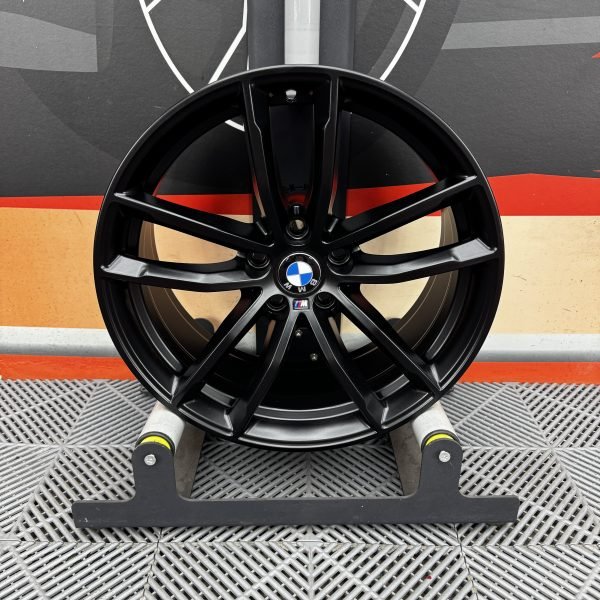Bmw 18" black matt color alloy wheels