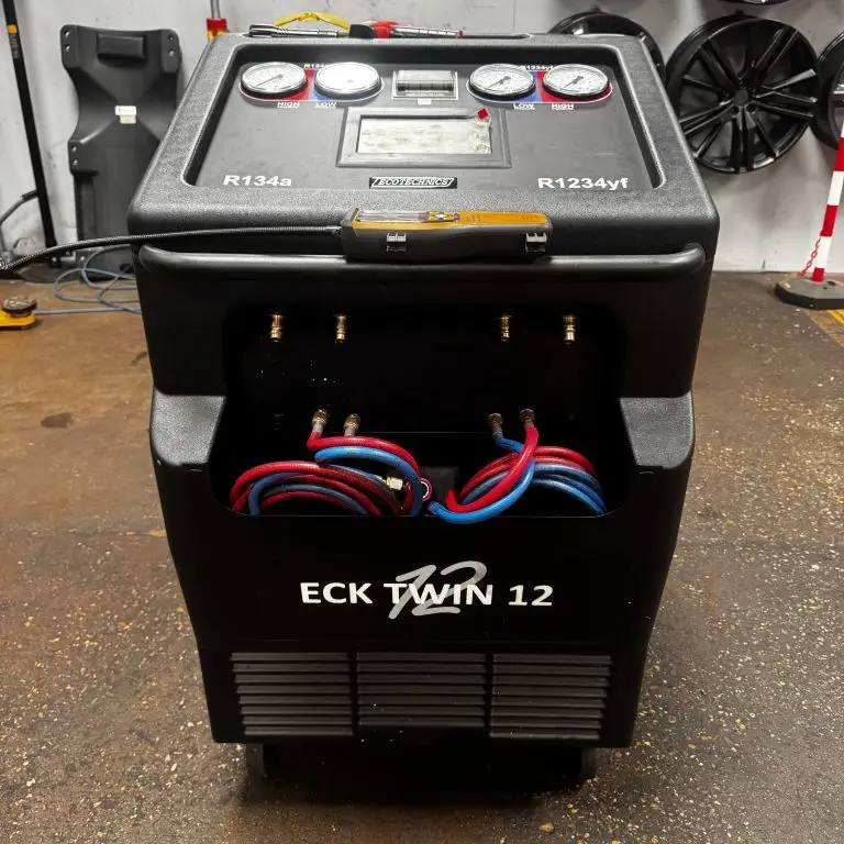 R1234YF Recharge Northampton