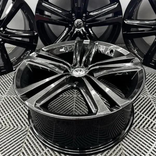 vw passat genuine alloy wheels northampton